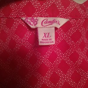 Candie's pink top